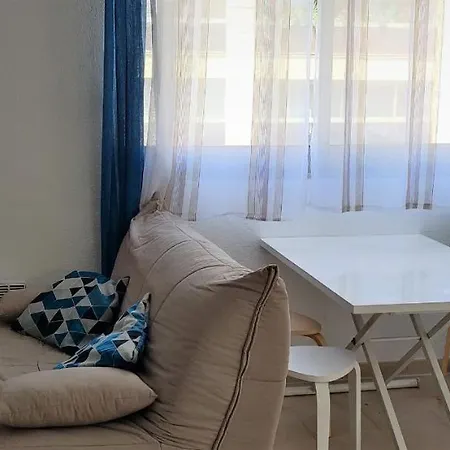 Apartament Large Studio 200m From The Sandy Beaches Air Conditioning Wifi